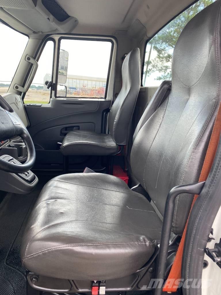 International MV607 Trækkere