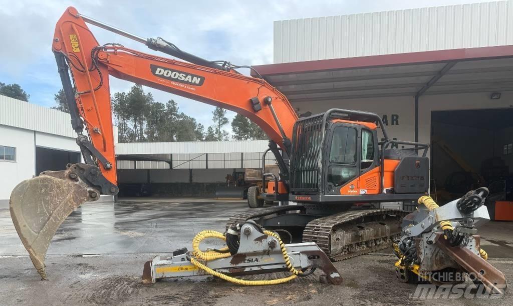 Doosan DX 235 Gravemaskiner til skovbrug