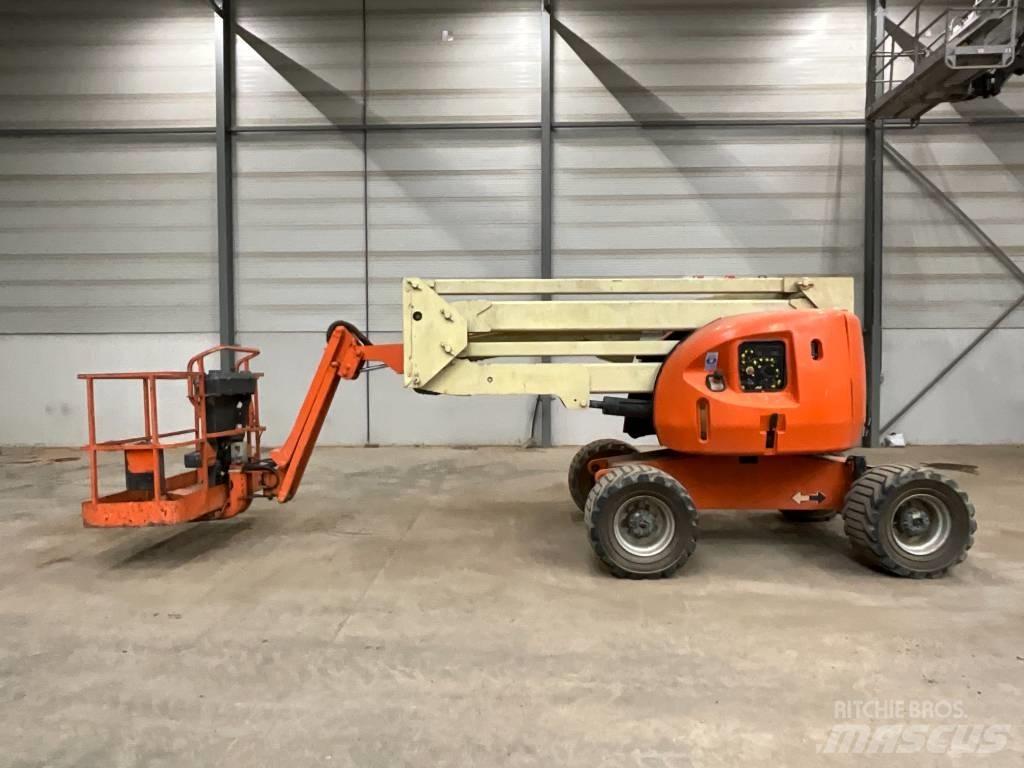 JLG 450 AJ Bomlifte med knækarm