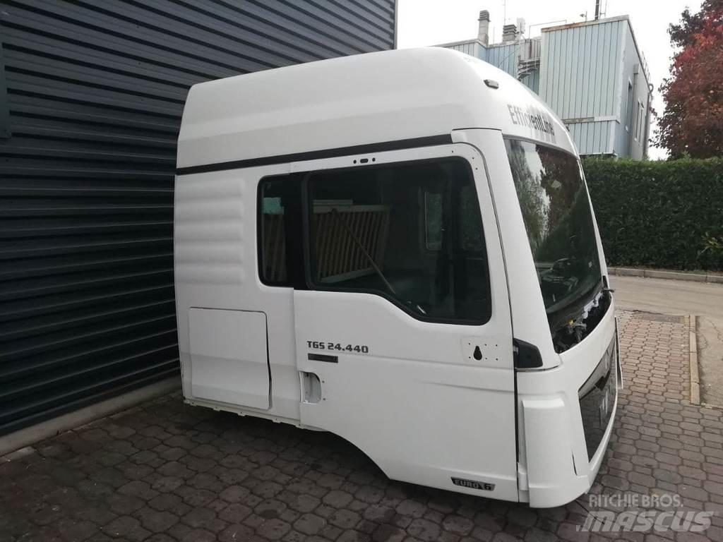 MAN TGS LX EURO 6 Kabiner og interiør
