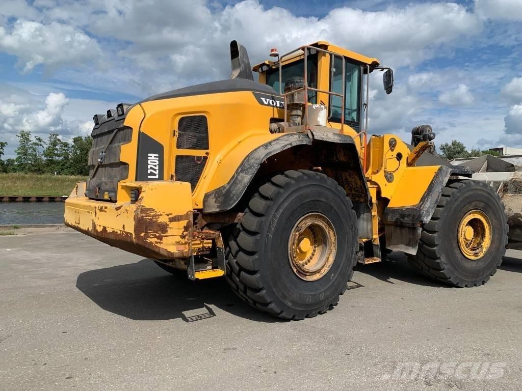 Volvo L 220 H Læssemaskiner på hjul