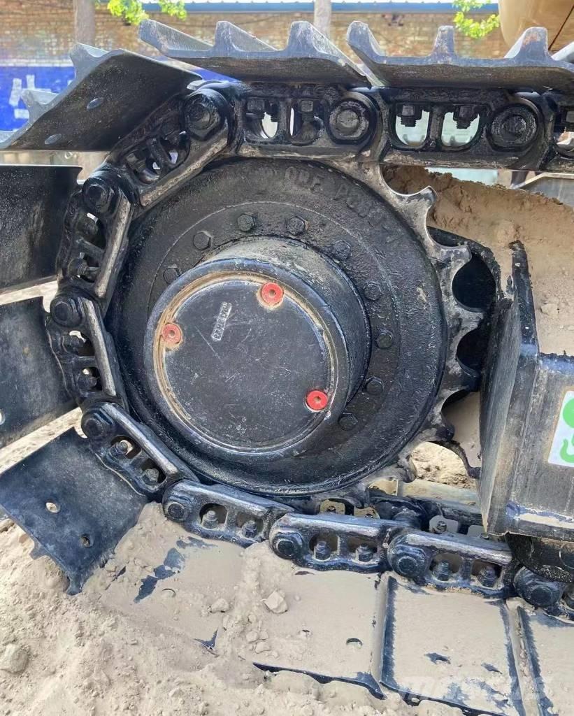 CAT 307 Gravemaskiner på larvebånd