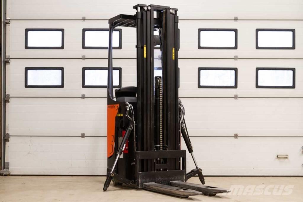 Rocla SST 12 AC Selvkørende stablere