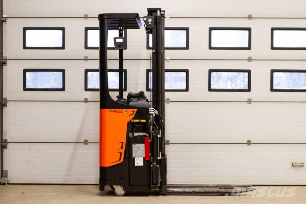 Rocla SST 12 AC Selvkørende stablere