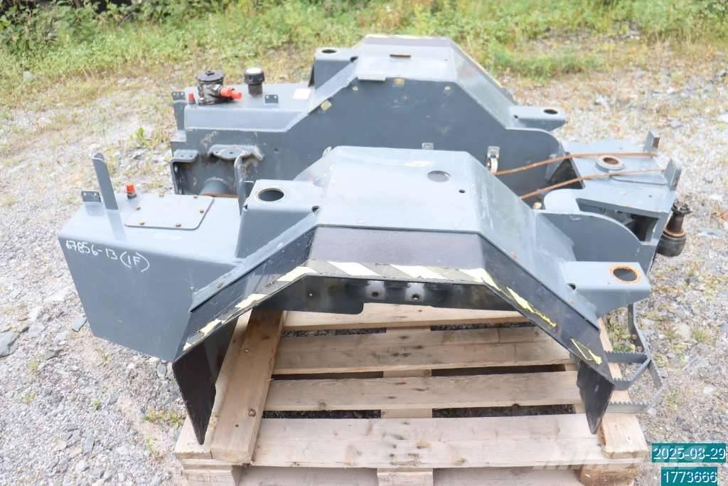 GiANT V 6004 T Chassis og suspension