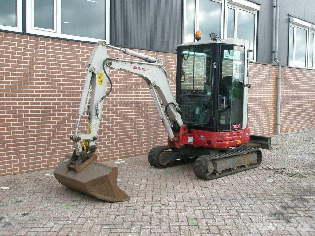 Takeuchi TB23R Minigravemaskiner