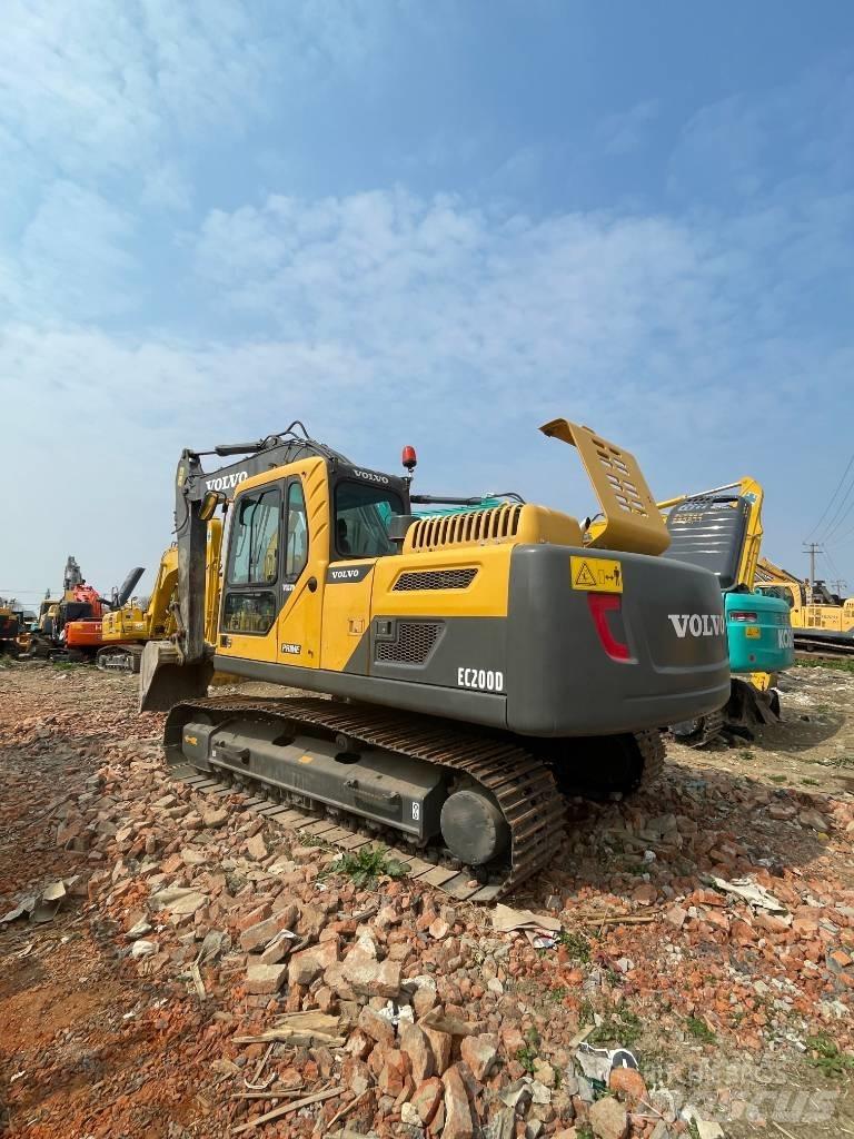 Volvo EC 200 Gravemaskiner på larvebånd