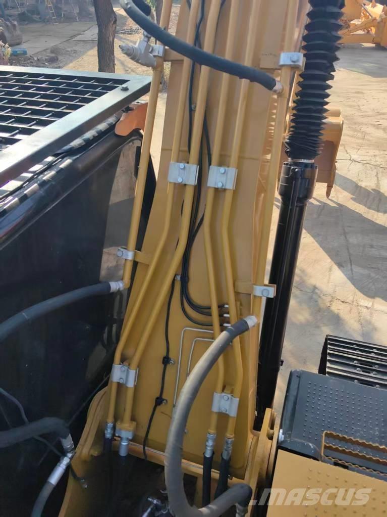 CAT 320 D2L Gravemaskiner på larvebånd