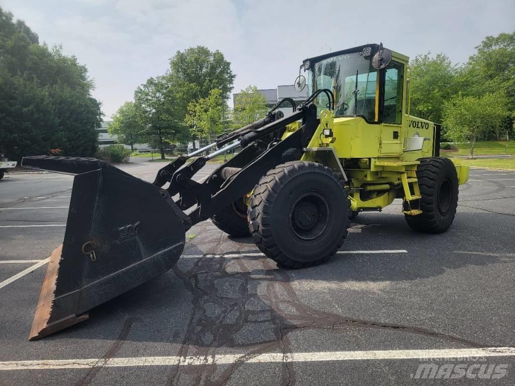 Volvo MICHIGAN L90B Læssemaskiner på hjul