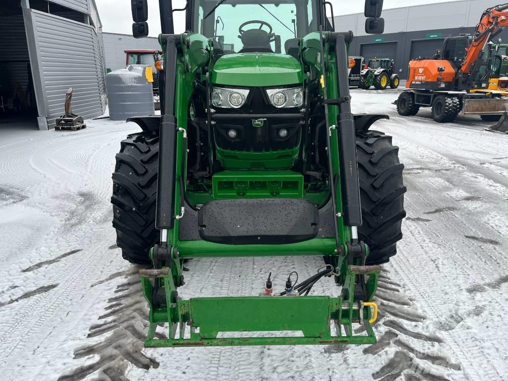 John Deere 6130 R Traktorer