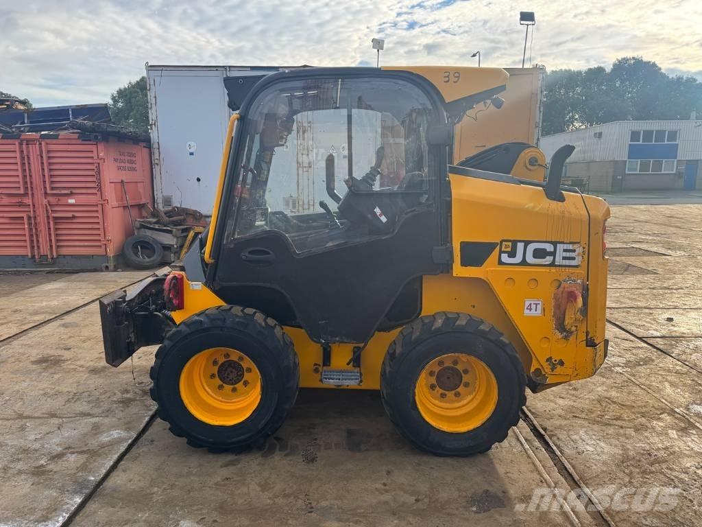 JCB 250T4 Minilæsser - skridstyret