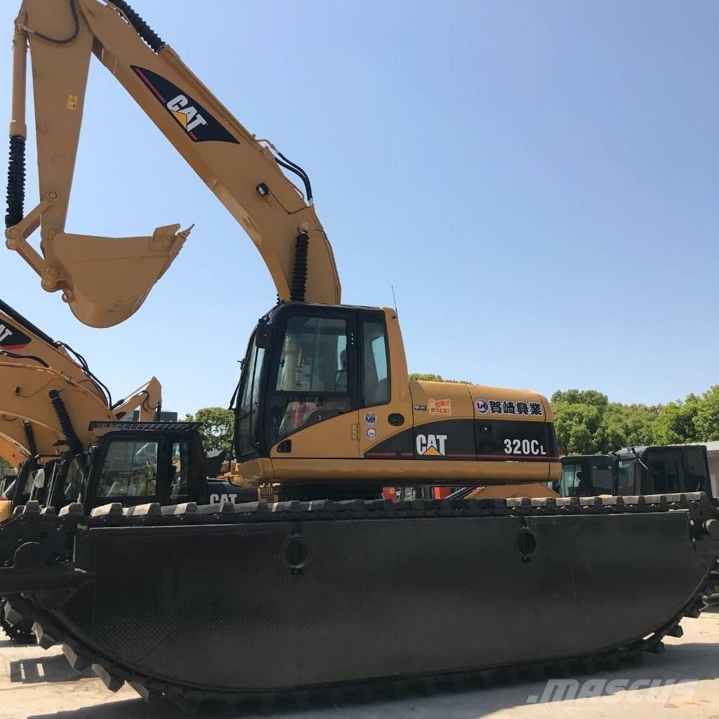 CAT 320 D Amfibiegravemaskine