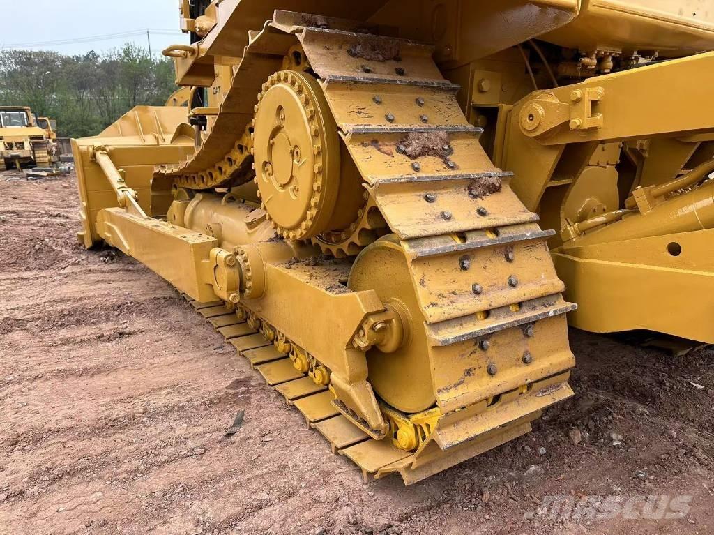 CAT D8R Bulldozer på larvebånd