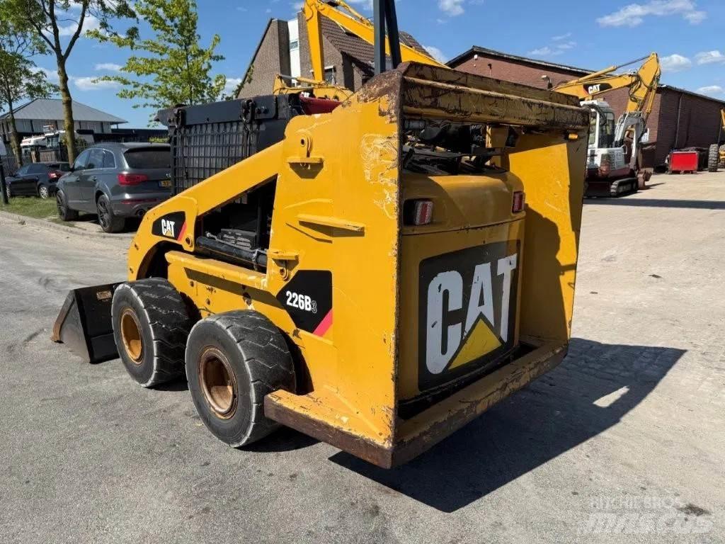CAT 226B3 Turbo Minilæsser - skridstyret