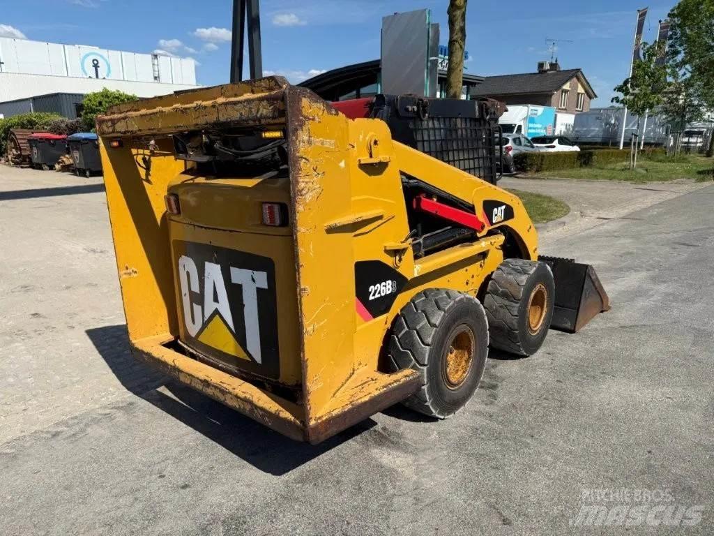 CAT 226B3 Turbo Minilæsser - skridstyret