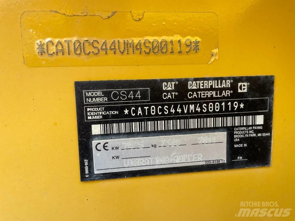 CAT CS44 Enkelt tromle