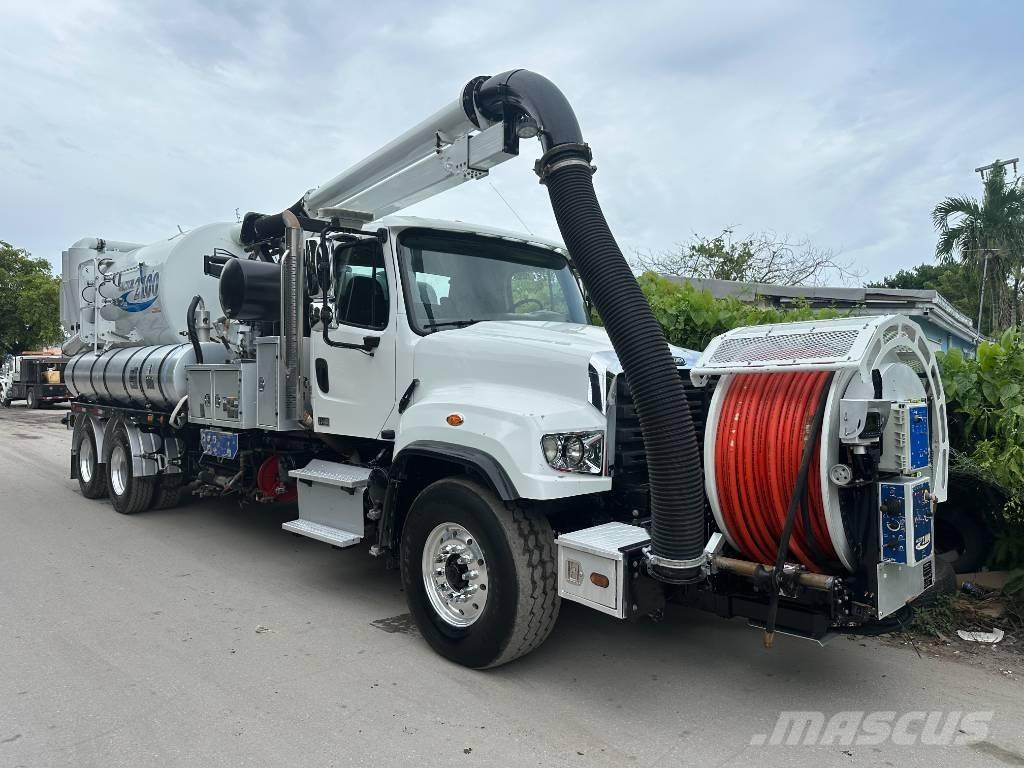 Freightliner 114 SD Slamsuger