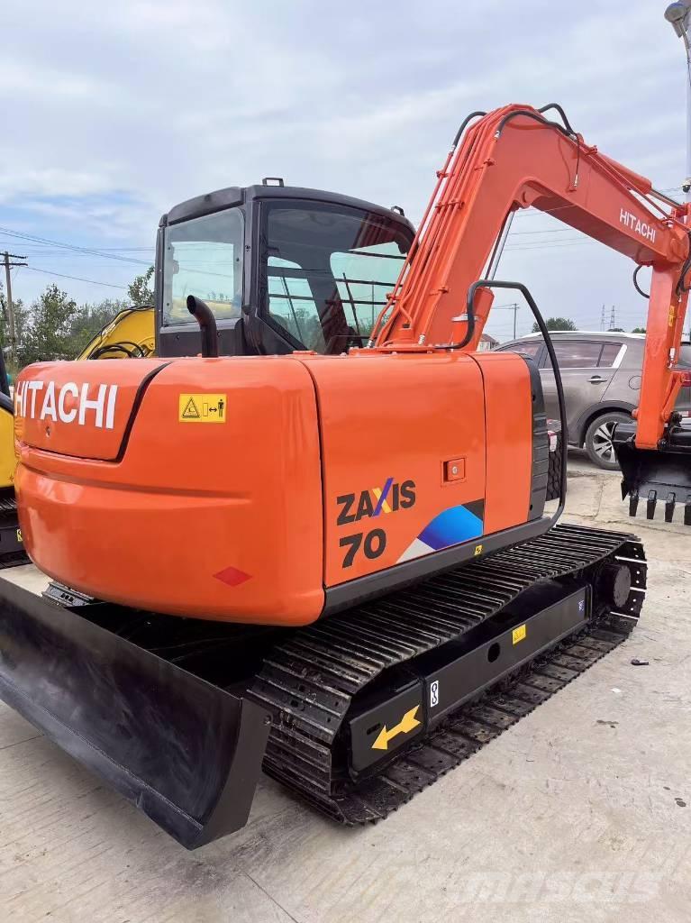 Hitachi ZX70 Gravemaskiner på larvebånd