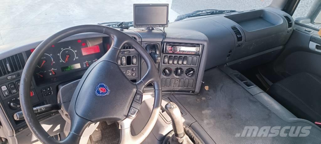 Scania P 310 Lastbil med kran