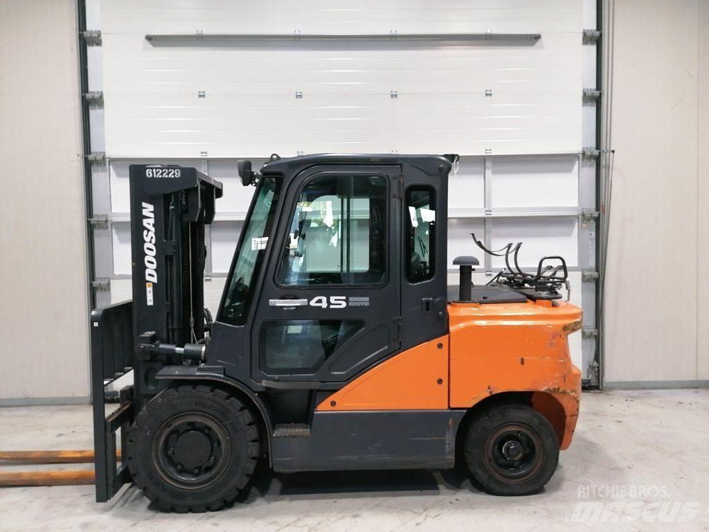 Doosan G45SC-7 LPG gaffeltrucks