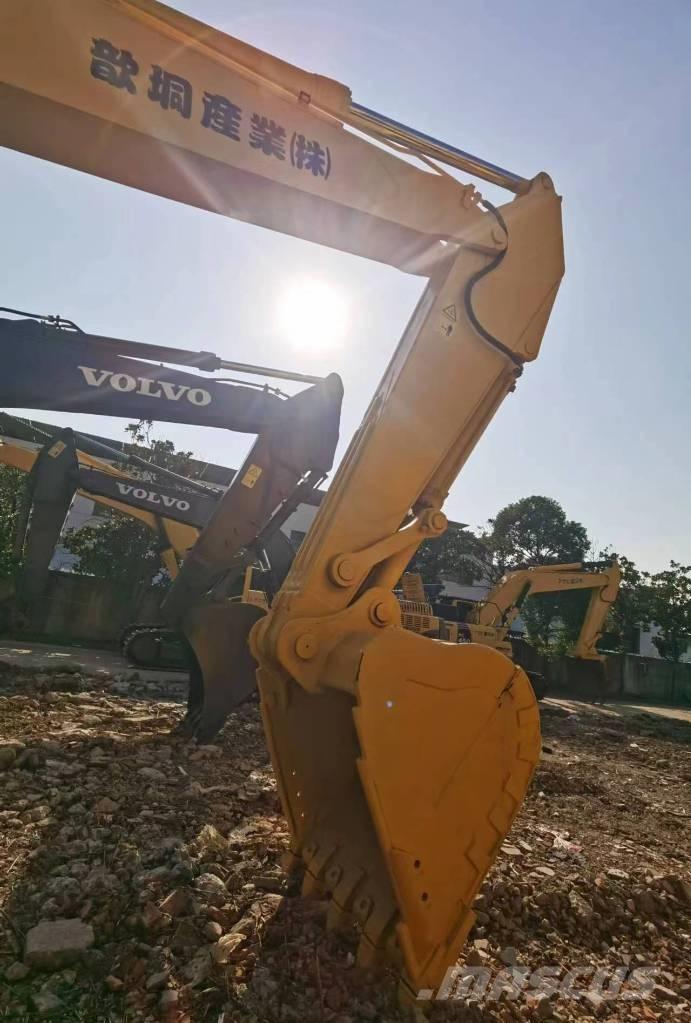 Komatsu PC 450-7 Gravemaskiner på larvebånd