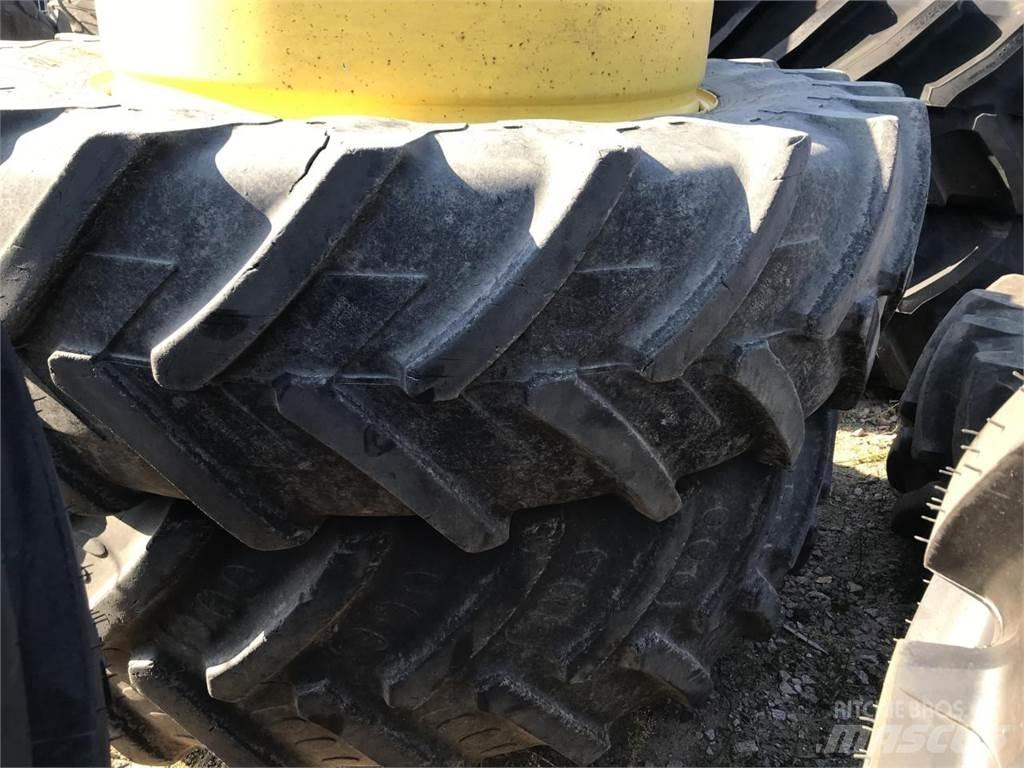 Michelin 520/85R46 Hjul, Dæk og Fælge