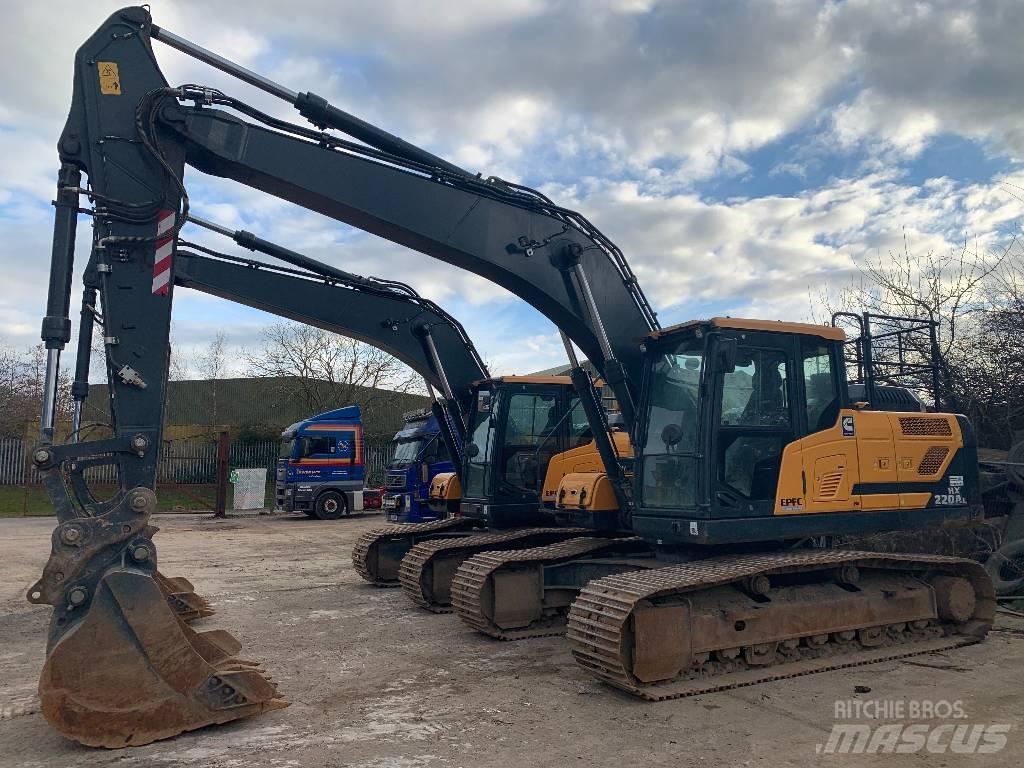Hyundai HX220A L Gravemaskiner på larvebånd