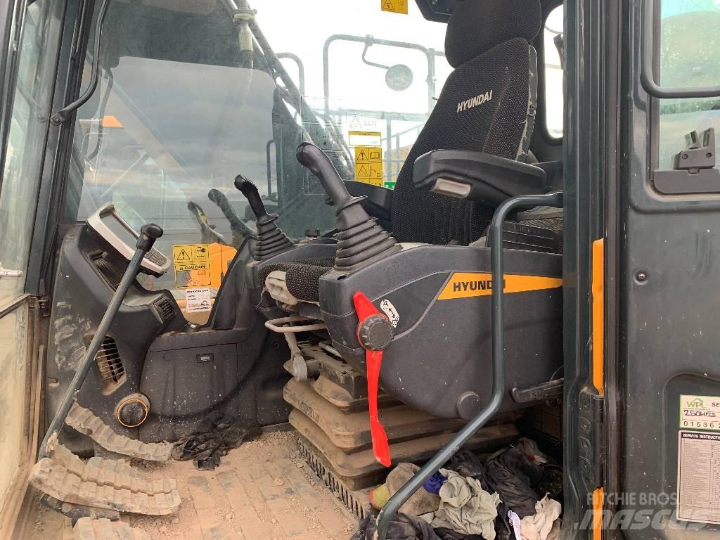 Hyundai HX220A L Gravemaskiner på larvebånd