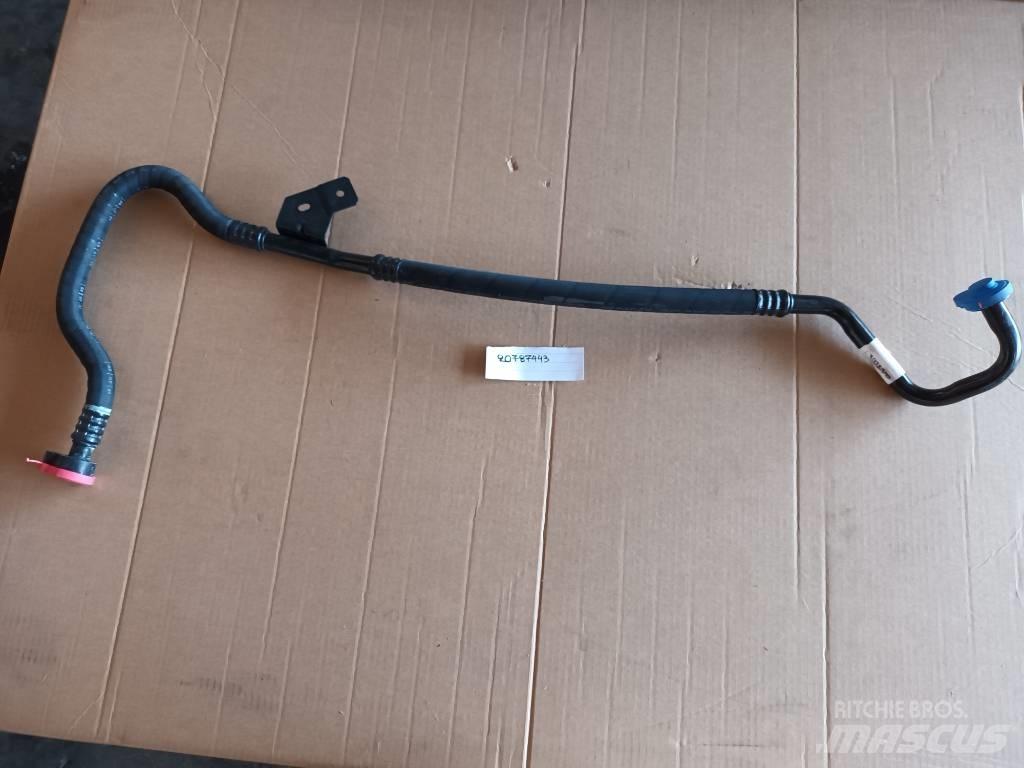 Volvo PIPE 20787443 Transport – Andet