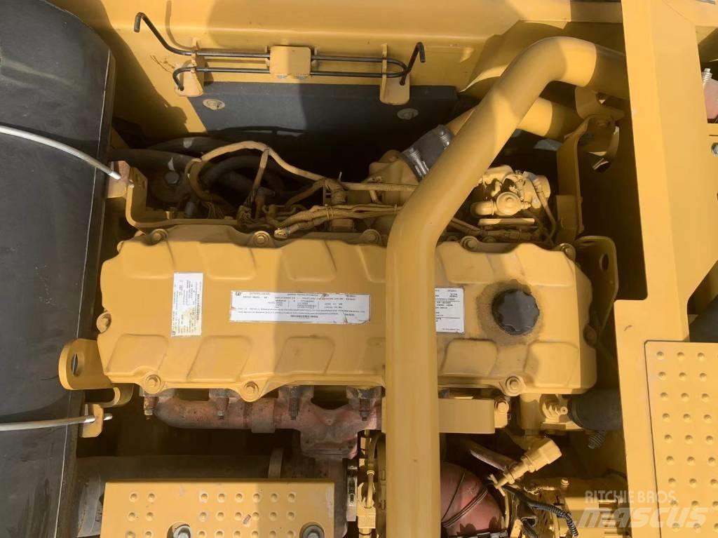 CAT 336 D L Gravemaskiner med lang gravebom