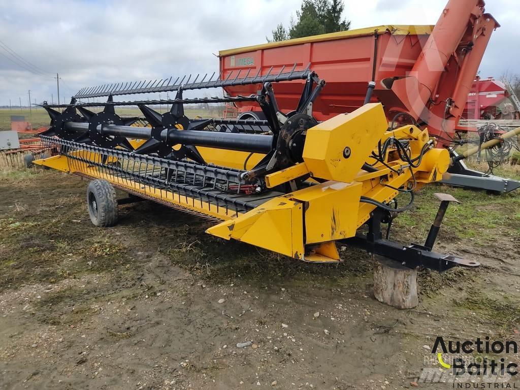 CLAAS P 420 Traktorklippere