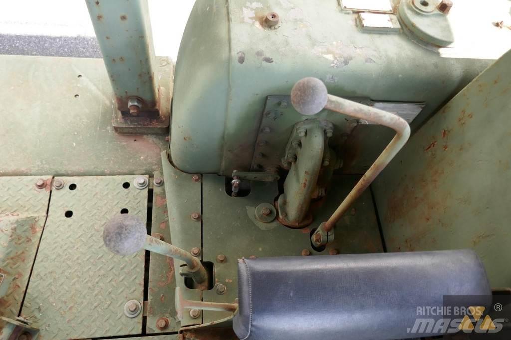CAT D7F Ex-army Bulldozer på larvebånd