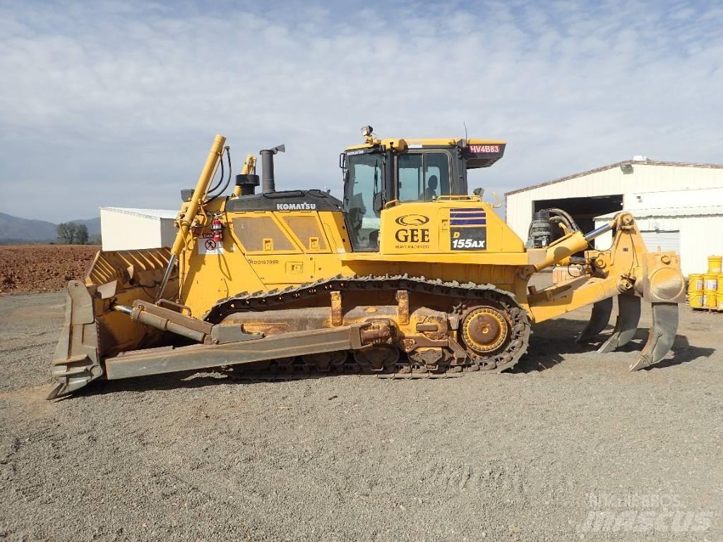 Komatsu D155AX-8 Bulldozer på larvebånd