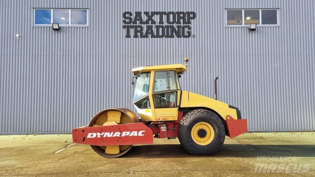 Dynapac CA302D, Vält Enkelt tromle