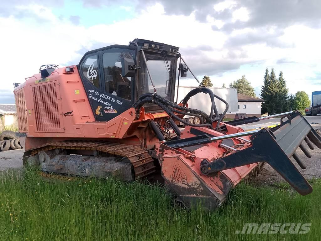 Prime Tech P 475 Skovbrugstraktorer