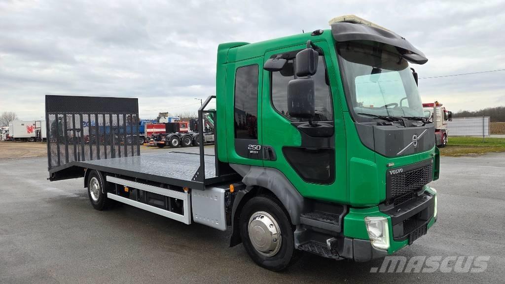 Volvo FL250 4X2 Flatbed lastbiler med spil