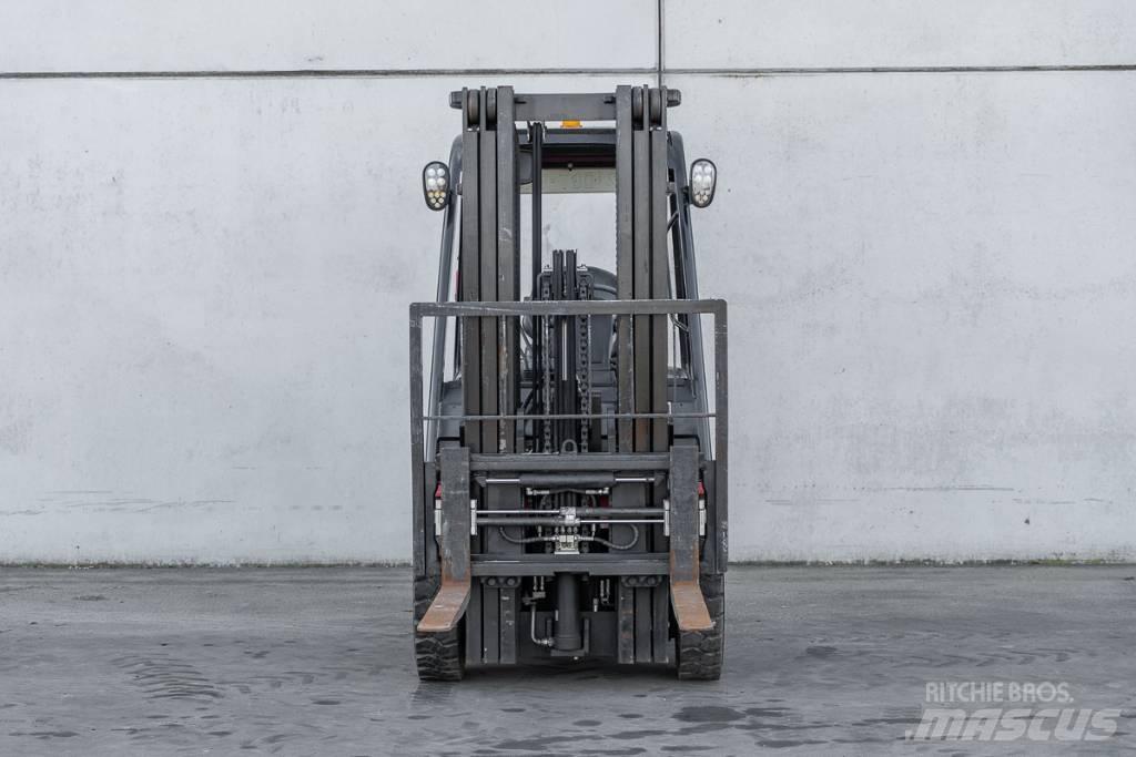 Manitou MI 25 D Diesel gaffeltrucks