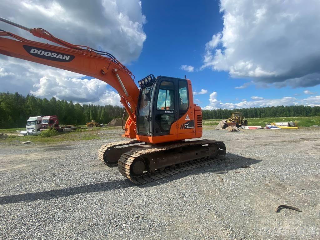 Doosan 140 LCR Gravemaskiner på larvebånd