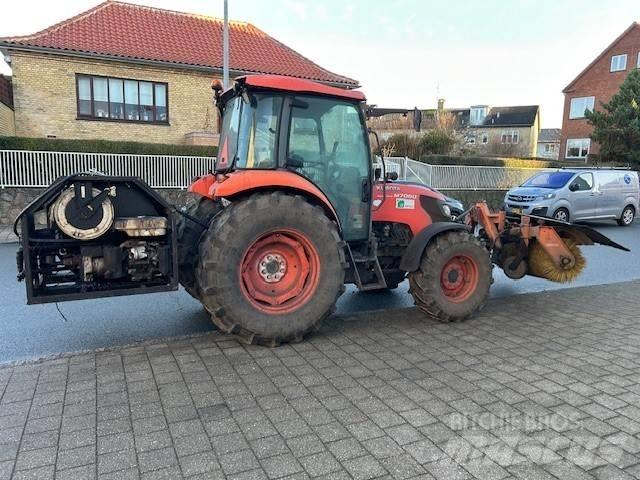 Kubota 7060M Traktorer