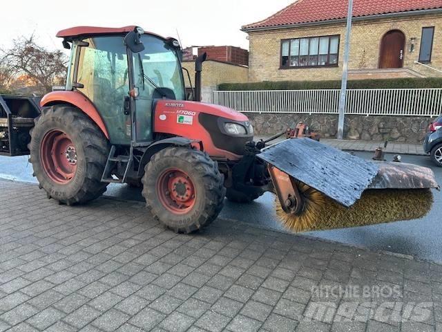 Kubota 7060M Traktorer