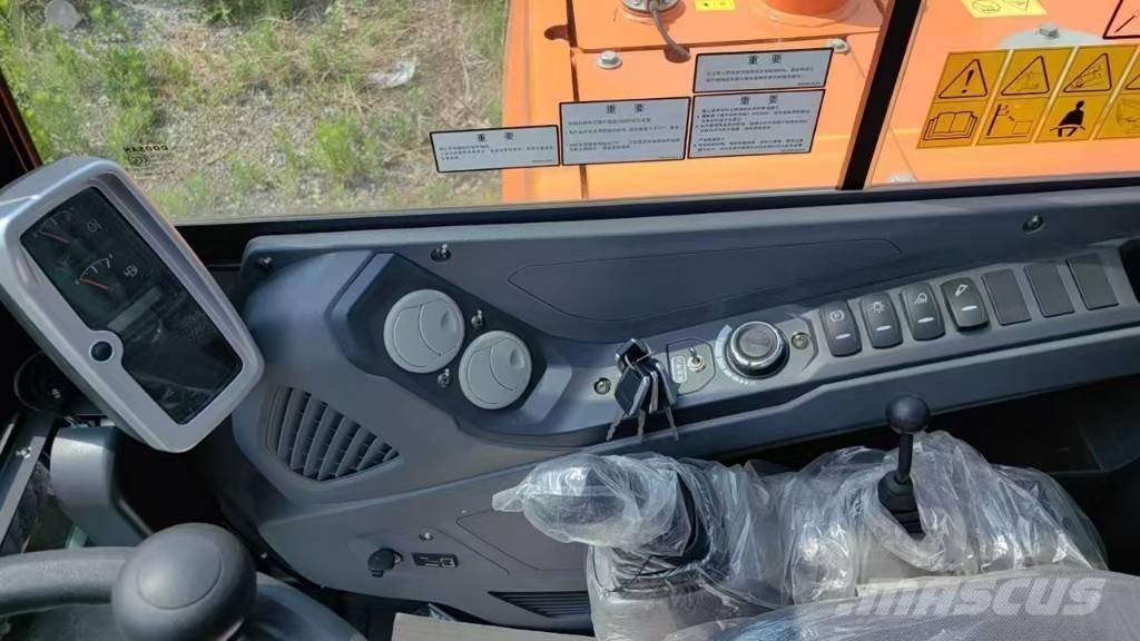 Develon DX60W ECO Gravemaskiner på hjul