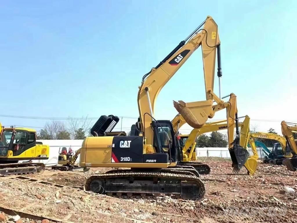 CAT CAT318D Gravemaskiner på larvebånd