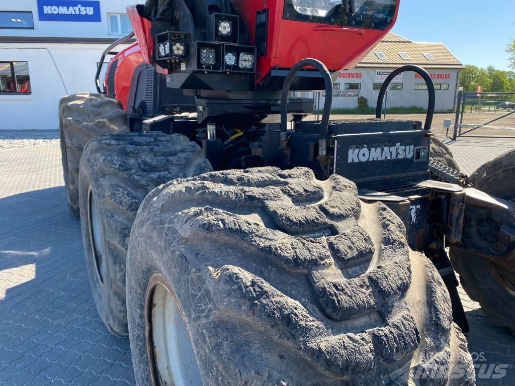 Komatsu 911 Skovningsmaskiner