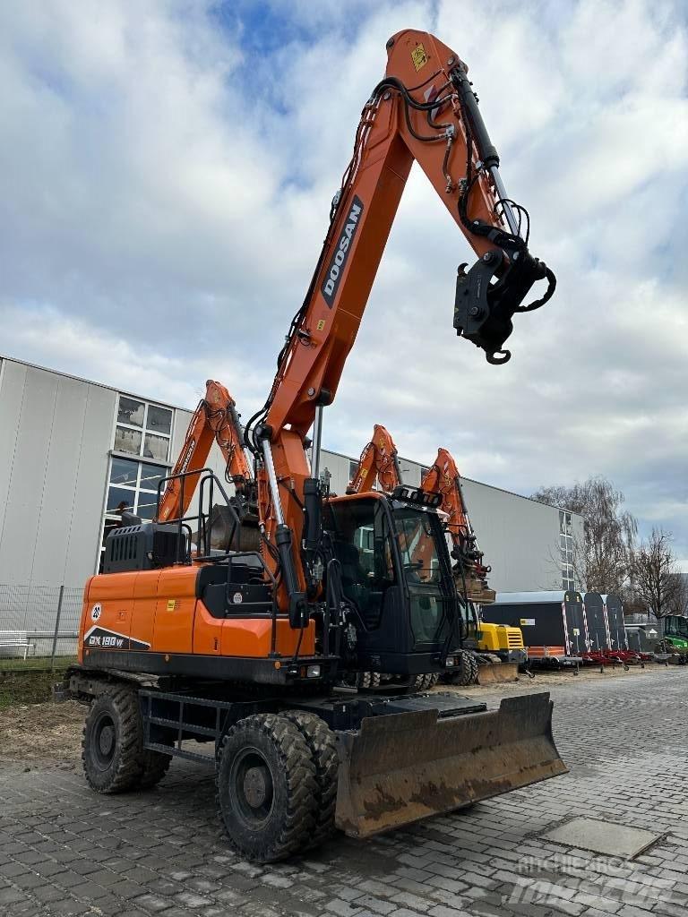 Doosan DX 190 W-7 Gravemaskiner på hjul