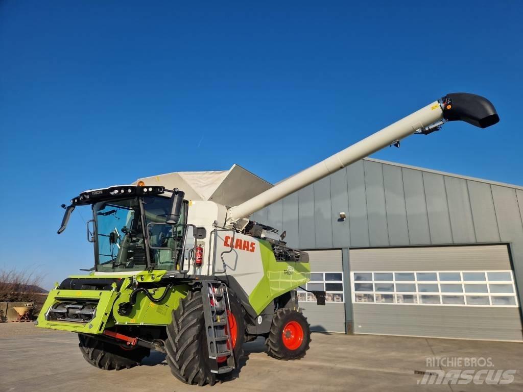 CLAAS Trion 750 Mejetærskere