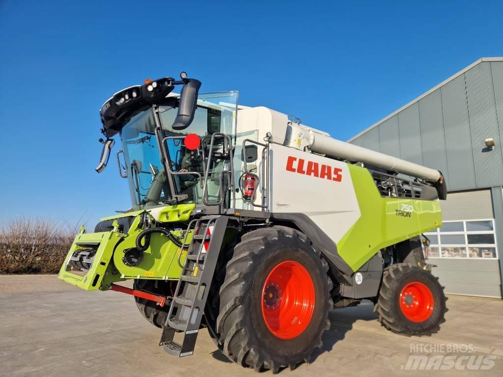 CLAAS Trion 750 Mejetærskere