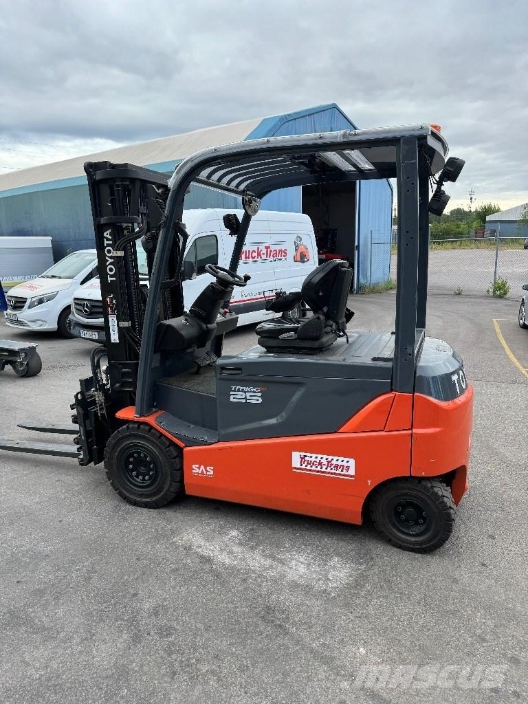 Toyota 8FBMT25 El gaffeltrucks