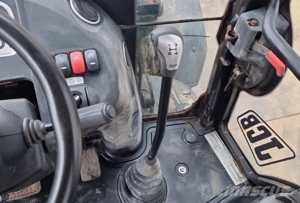 JCB 3CX P21 ECO Rendegravere