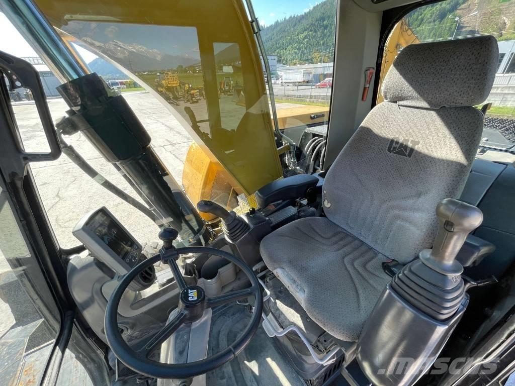 CAT M 316 D Gravemaskiner på hjul