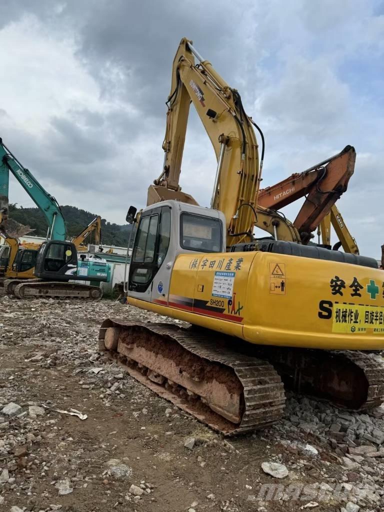 Sumitomo SH200 Gravemaskiner på larvebånd